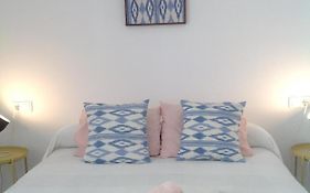 Pink Lemon Apartments